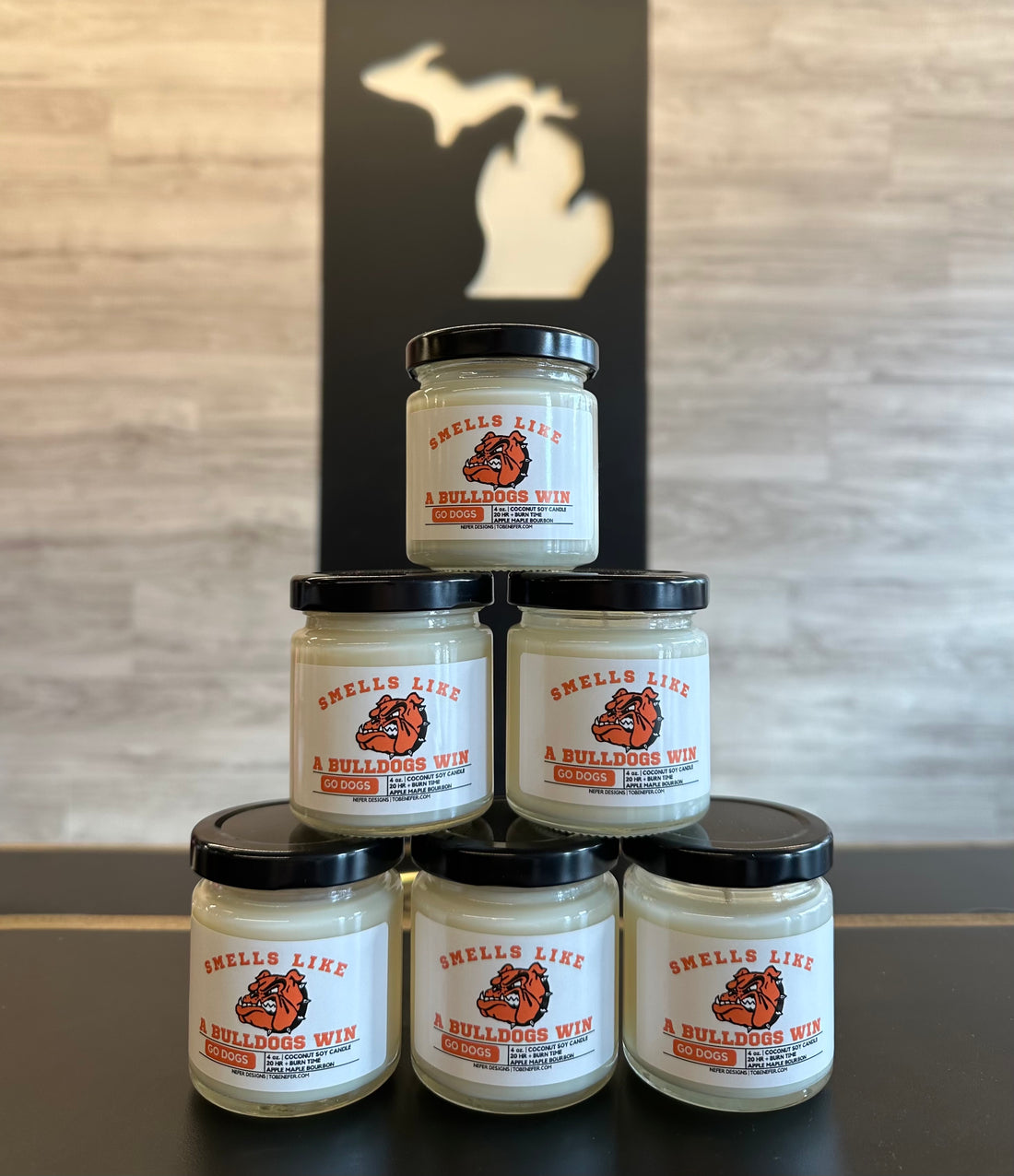 Smells Like a Bulldogs Win! Candle