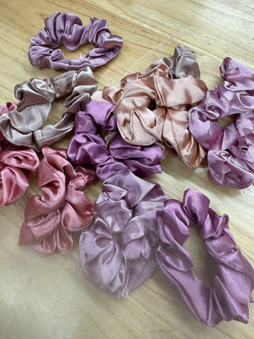 Shades of Pink Scrunchie