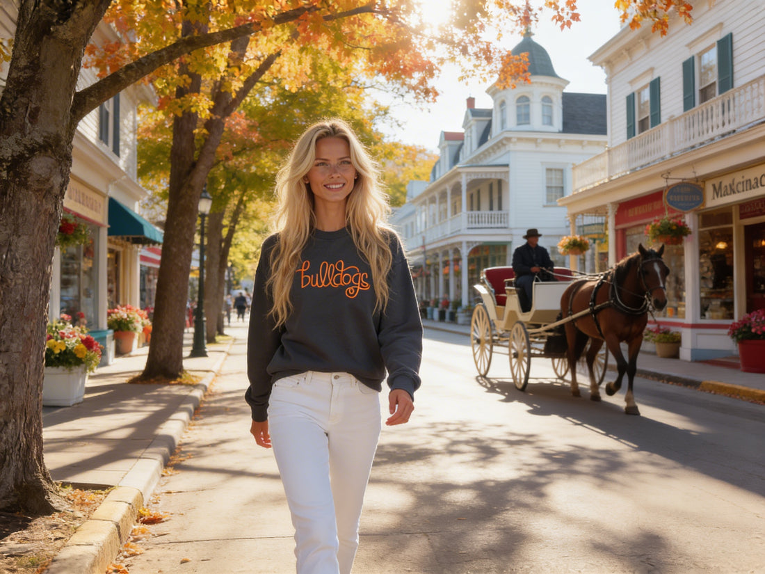 Bulldogs Classic Curl Embroidered Crewneck
