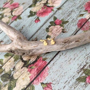 Michigan Stud Earrings - gold