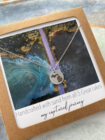 Michigan Sand Cutout Necklace - silver